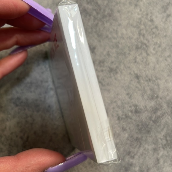 Quirky note pad “kick me” - Picture 2 of 3